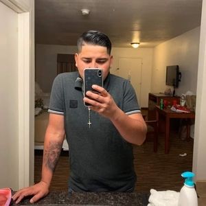 Meet your Posher, Nicolas